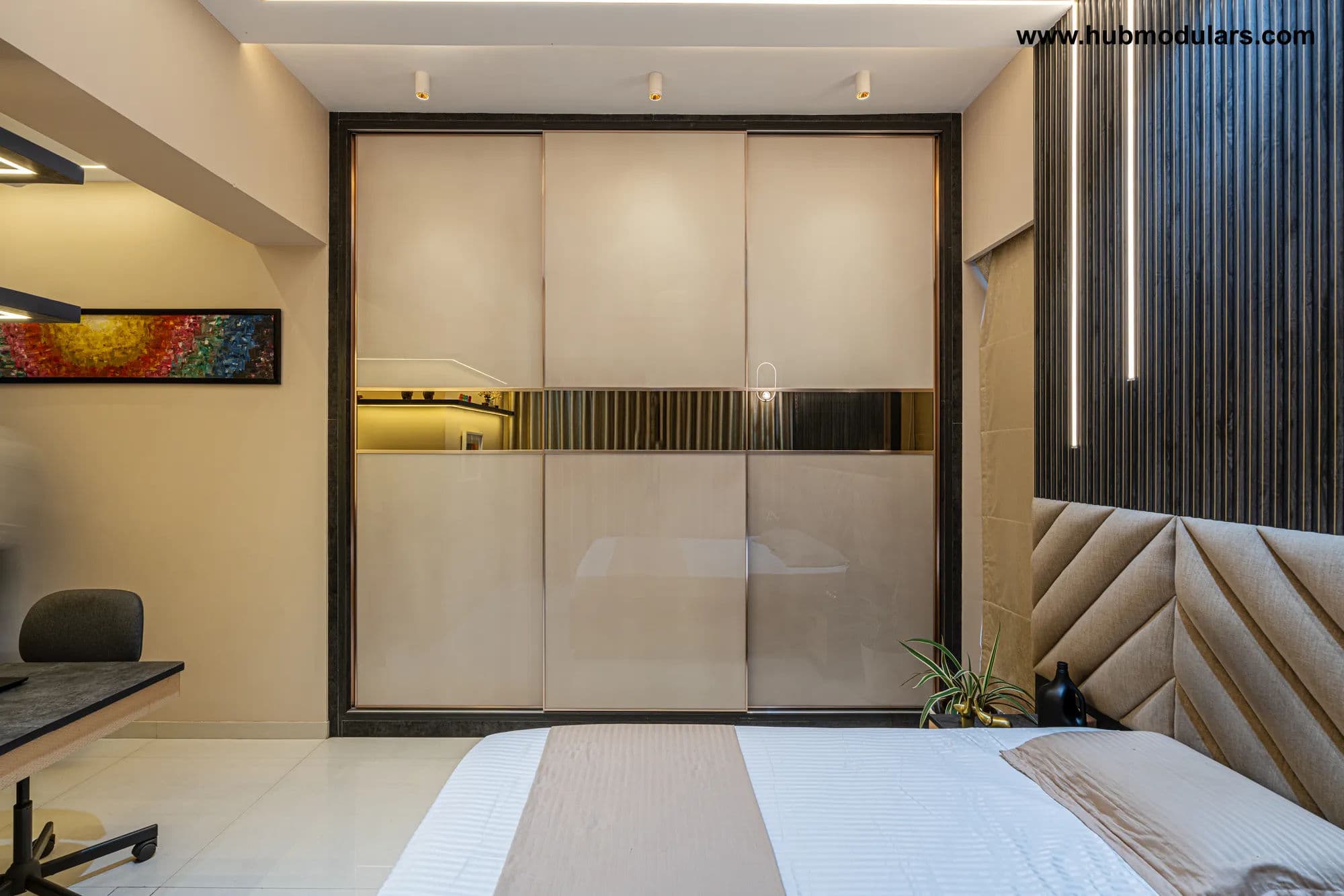 MR. Harsharan Singh Wardrobe